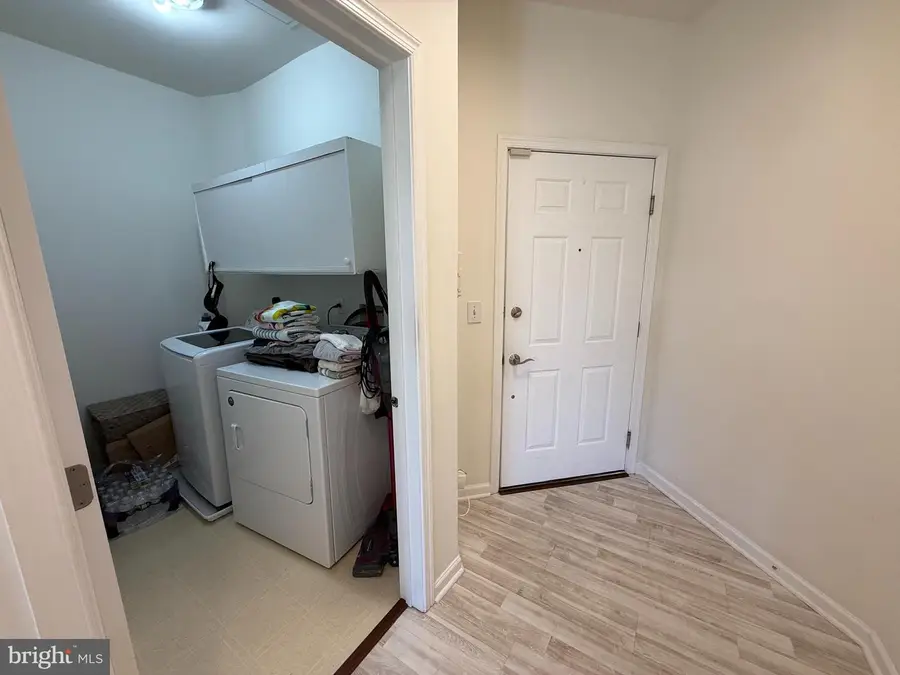 220 Carson Ter, Huntingdon Valley, PA 19006 - #3