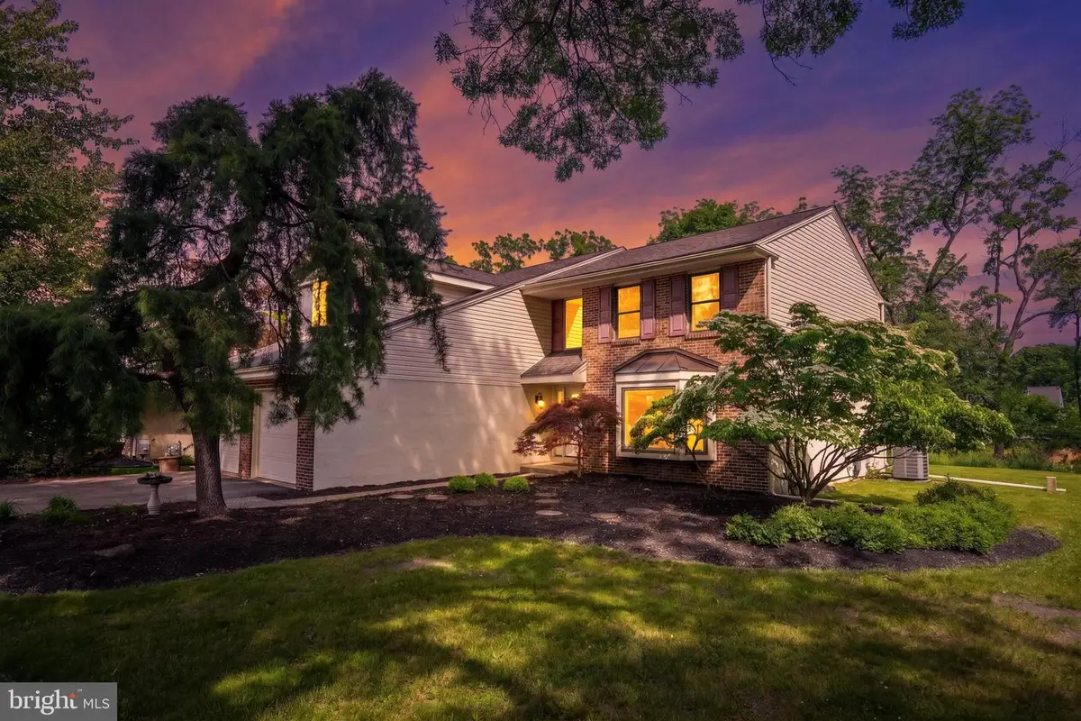 890 Village Cir, Blue Bell, PA 19422 - #1