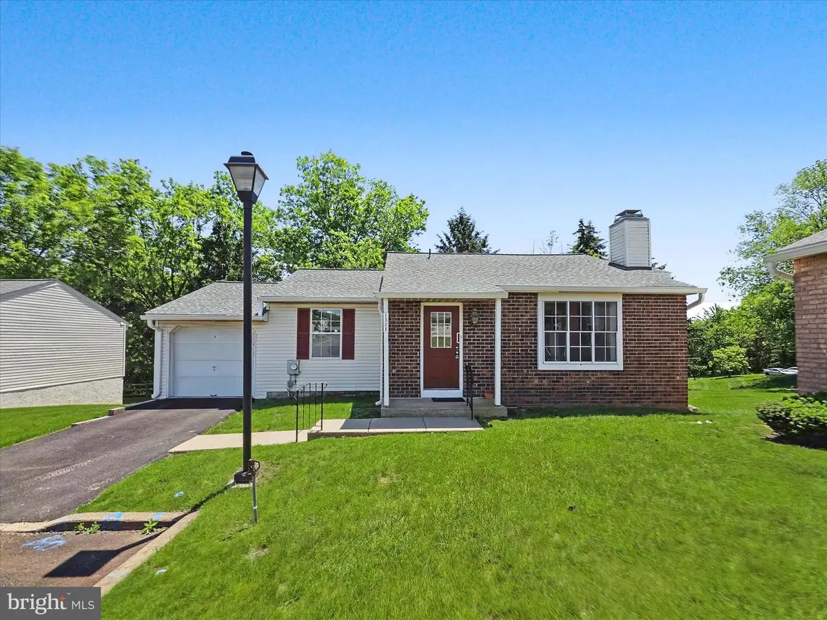 1306 Fairbourne Ct, Lansdale, PA 19446 - #1