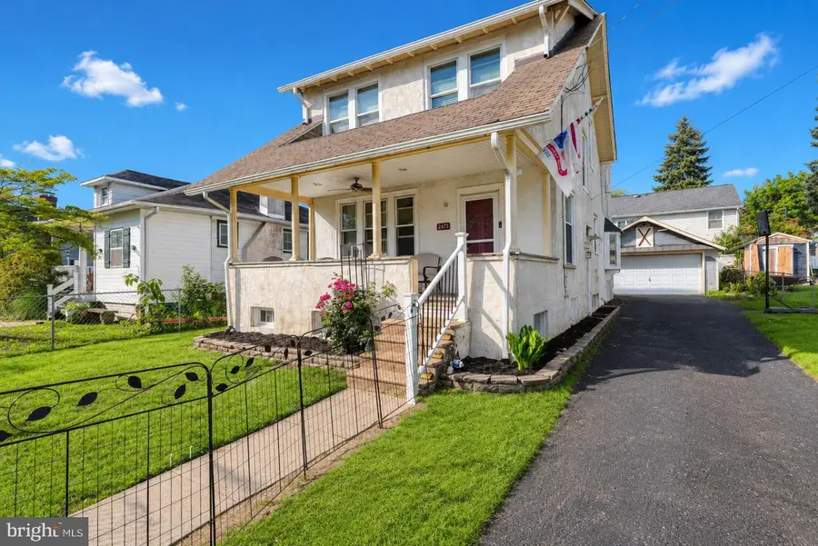 2471 Radcliffe Ave, Abington, PA 19001 - #2
