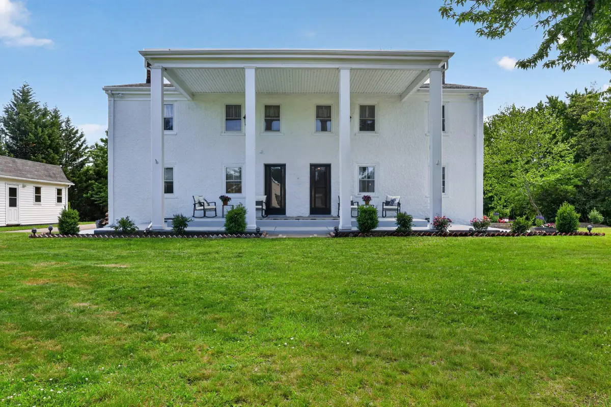 750 Loch Alsh Ave, Ambler, PA 19002 - #1