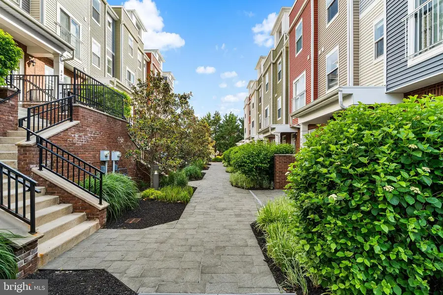 368 W 7th Ave, Conshohocken, PA 19428 - #2