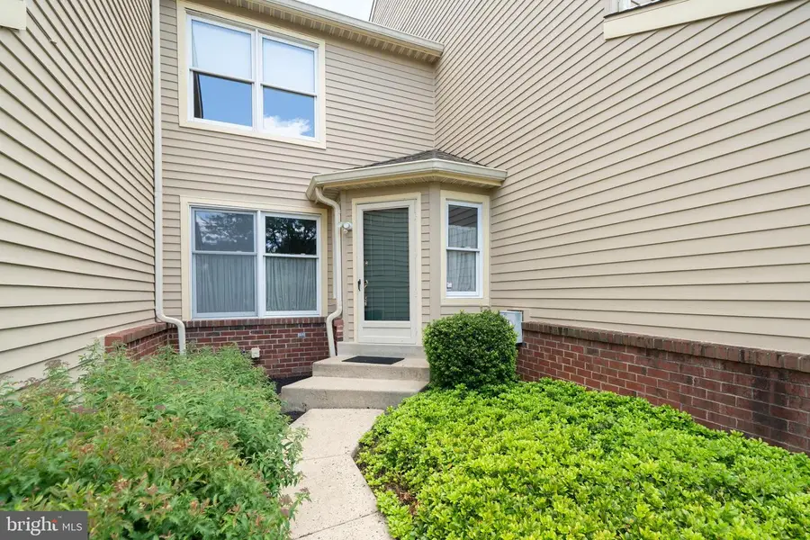 182 Pinecrest Ln, Lansdale, PA 19446 - #2