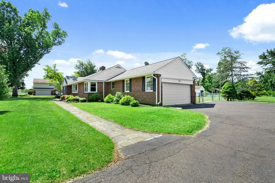 507 Kane Dr, Ambler, PA 19002 - #3
