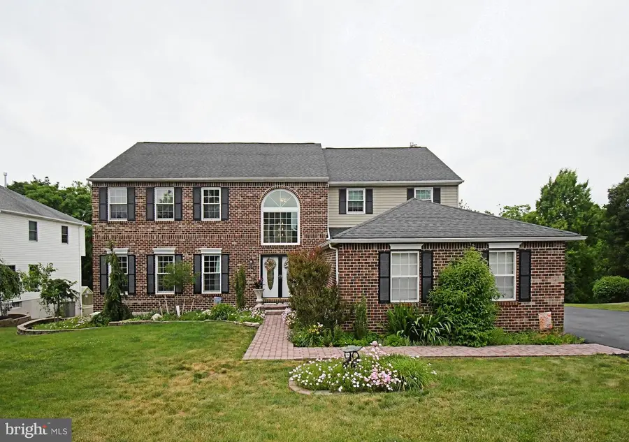 1630 Potter Dr, Pottstown, PA 19464 - #2