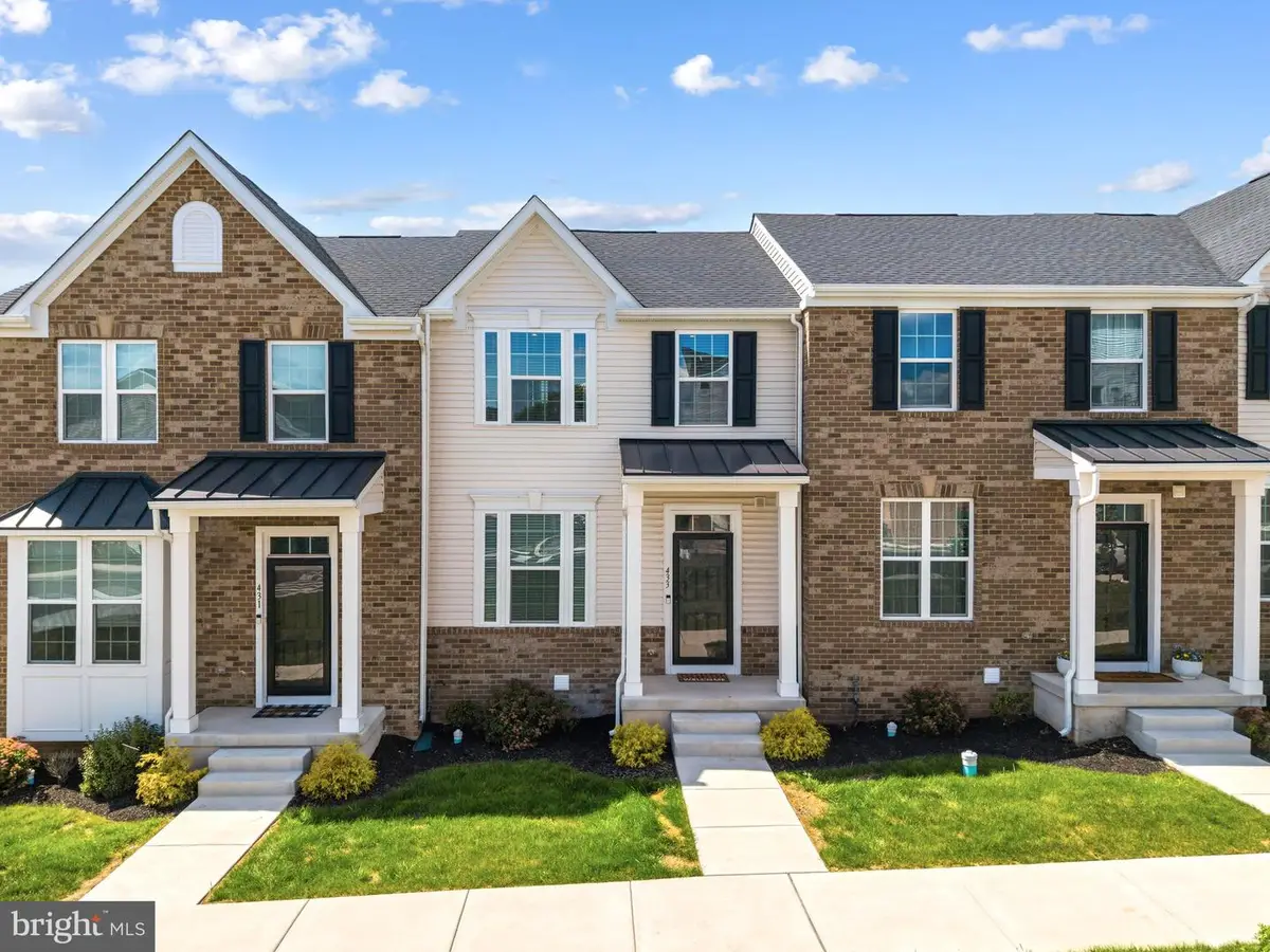 433 Market St, Souderton, PA 18964 - #1
