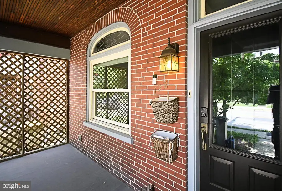 132 Walnut St, Monterey Clare, PA 19453 - #3