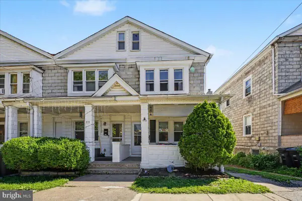208 W 7th Ave, CONSHOHOCKEN, PA 19428