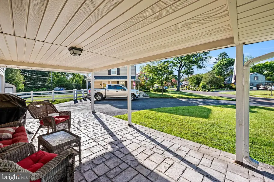 4035 Fairway Rd, Lafayette Hill, PA 19444 - #2