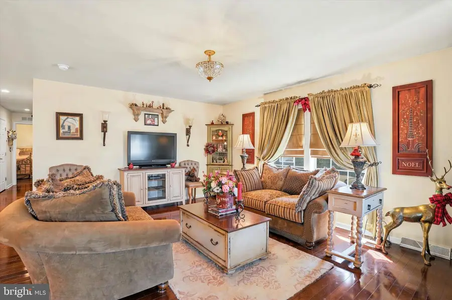 308 North Wales Rd, North Wales, PA 19454 - #2