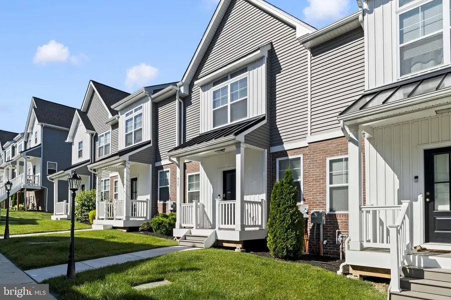 428 Hurst St, Bridgeport, PA 19405 - #2