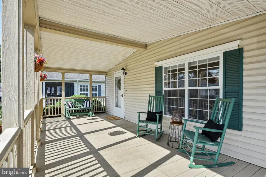 1106 Jfk Dr, North Wales, PA 19454 - #2