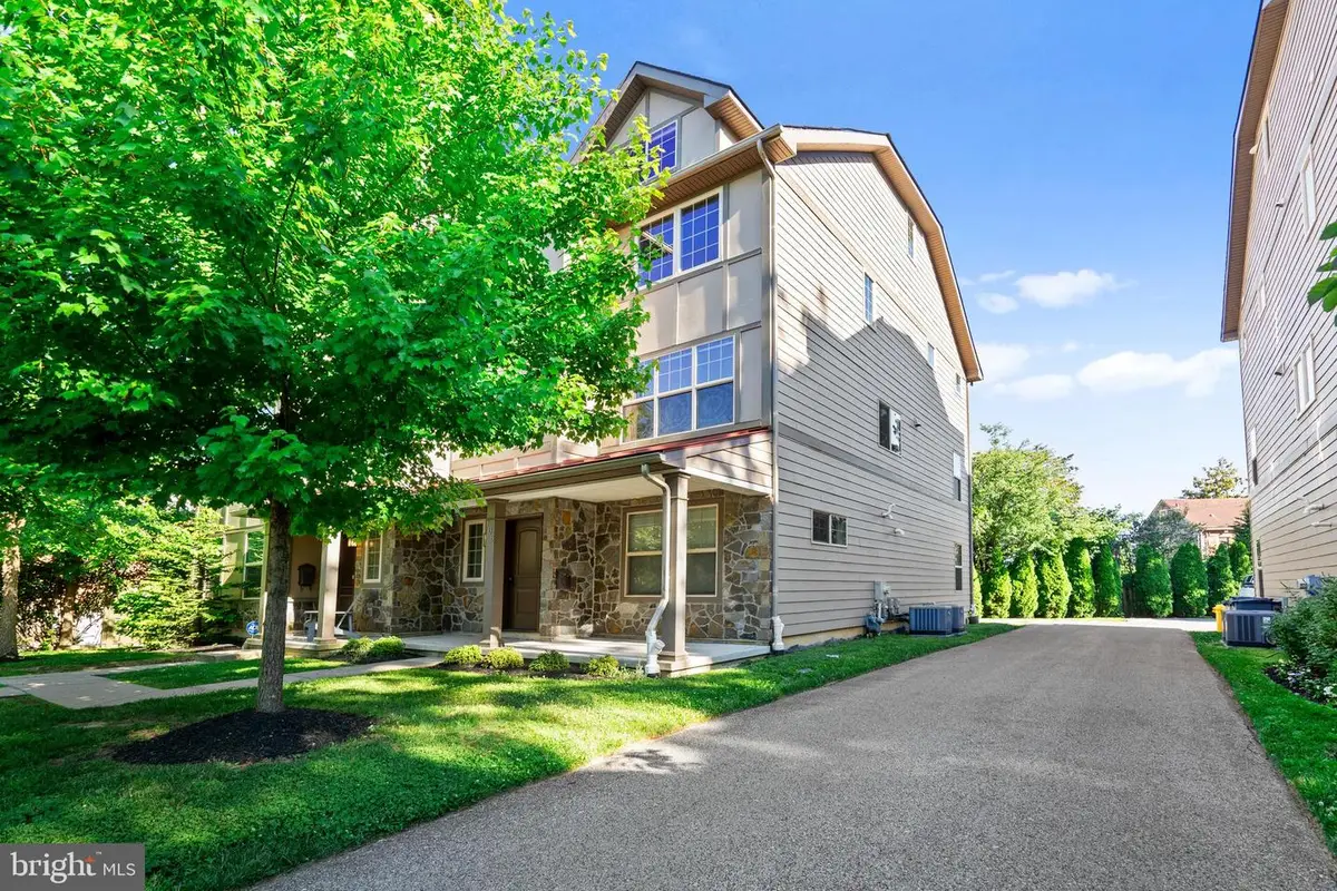 108 Montgomery Ave, Bala Cynwyd, PA 19004 - #1