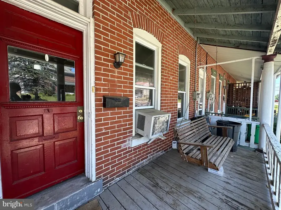 133 N 3rd Ave, Royersford, PA 19468 - #2