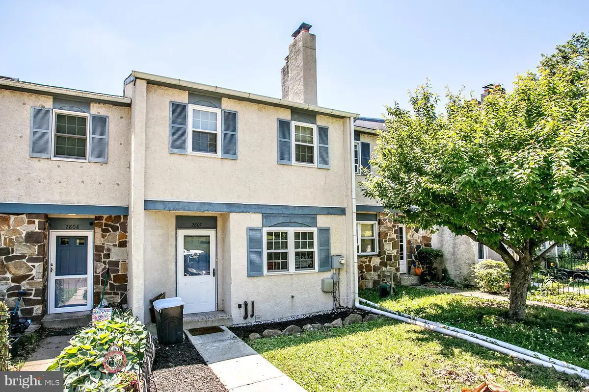 2807 Walnut Ridge Est, Pottstown, PA 19464 - #1