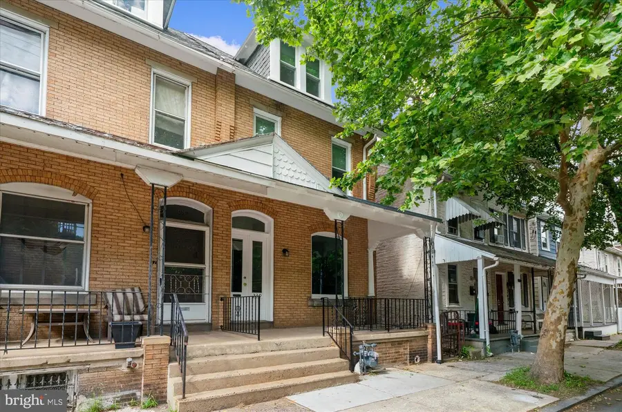 239 Beech St, Pottstown, PA 19464 - #3