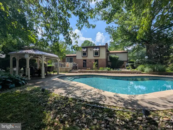 3913 Bradford Road, HUNTINGDON VALLEY, PA 19006