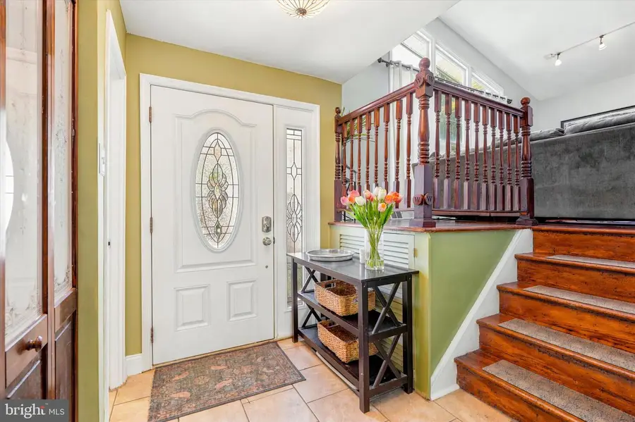 56 Red Rowan Ln, Plymouth Meeting, PA 19462 - #2