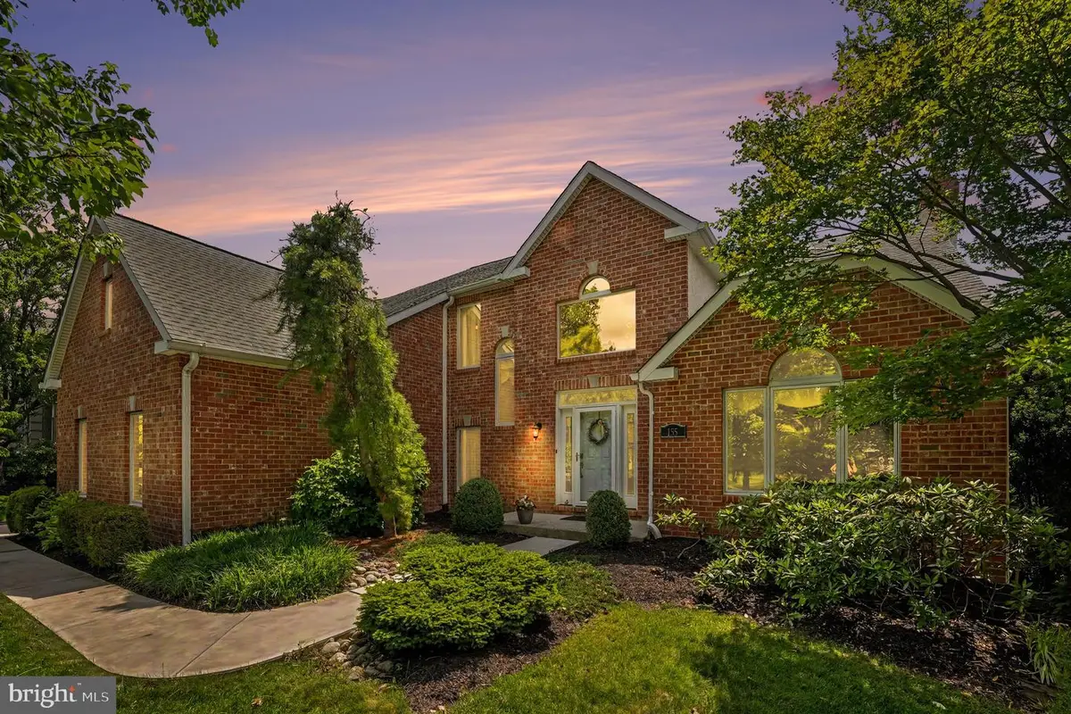 155 Country Club Dr, Lansdale, PA 19446 - #1