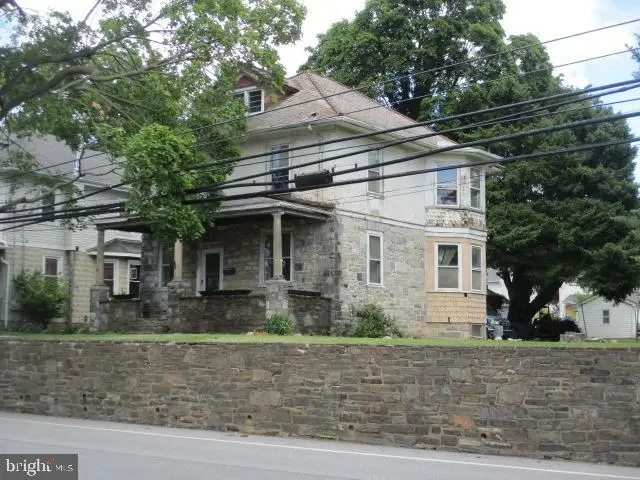 222 E North Ln, Conshohocken, PA 19428 - #1