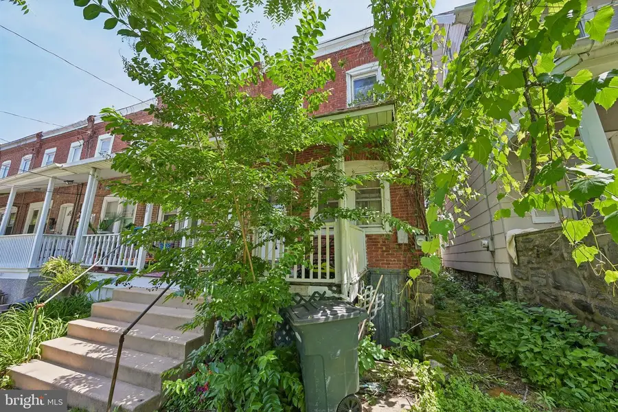 325 W Spring Ave, Ardmore, PA 19003 - #2