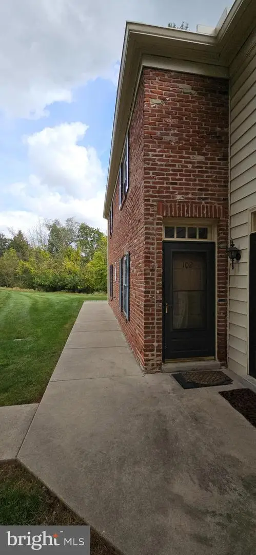 102 Ardwick Ter #2b, Lansdale, PA 19446 - #2