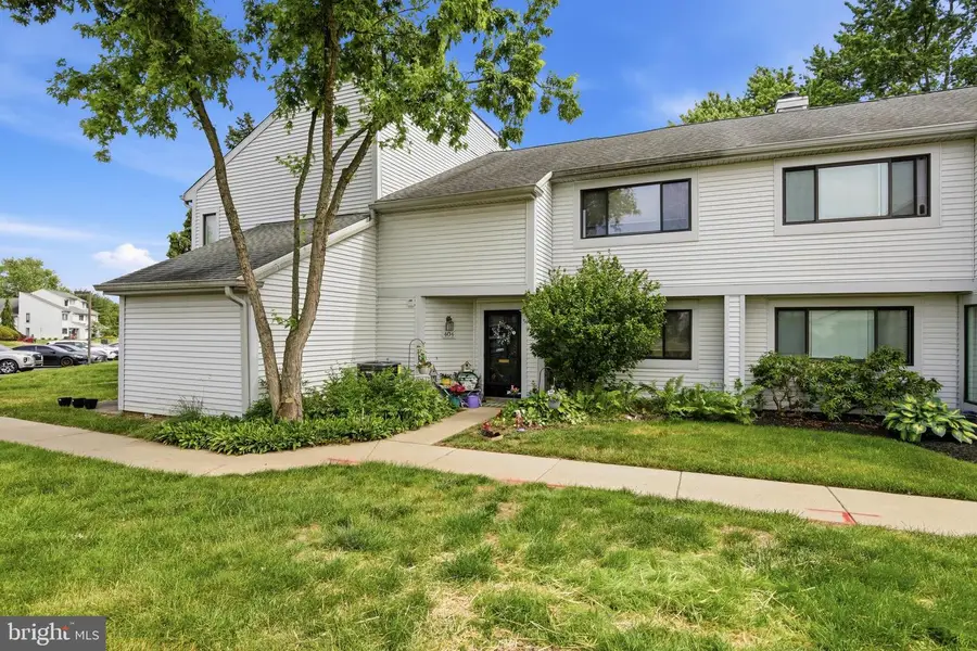 404 Bunker Hill Rd, Harleysville, PA 19438 - #2