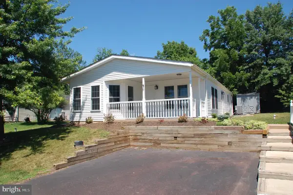 11 Queen Anne Way, SOUDERTON, PA 18964