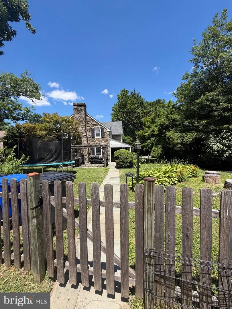 1 Develon Rd, Elkins Park, PA 19027 - #2