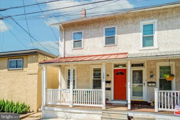 128 Adams St, ROYERSFORD, PA 19468