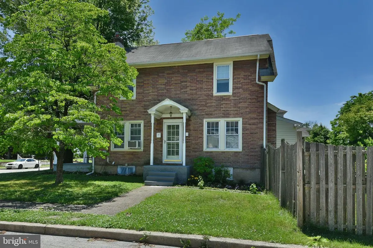 164 N Tyson Ave, Glenside, PA 19038 - #1