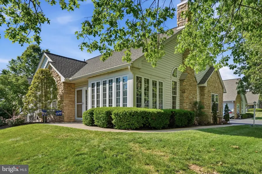 185 Lions Gate Cir, Souderton, PA 18964 - #2