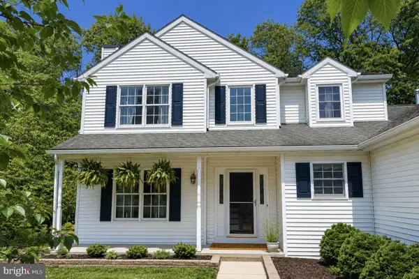 1529 Meadowview Dr, POTTSTOWN, PA 19464