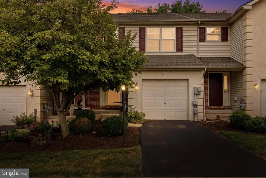 171 Vernon Ct, Lansdale, PA 19446 - #2