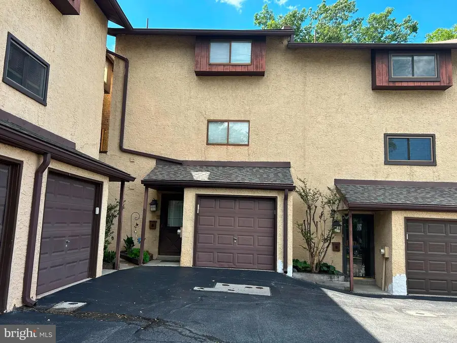 20 Montgomery Ave #d, Bala Cynwyd, PA 19004 - #2