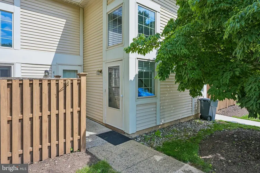418 Brown Briar Cir, Horsham, PA 19044 - #2