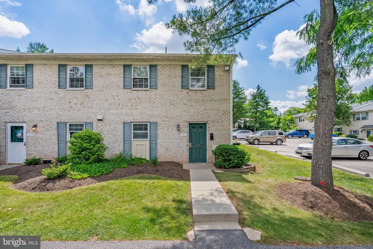 104 Hampstead Dr, Ambler, PA 19002 - #1