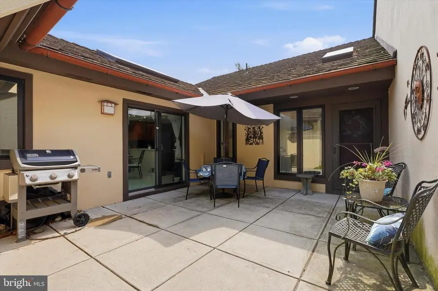 2 Withers Ln, Blue Bell, PA 19422 - #3