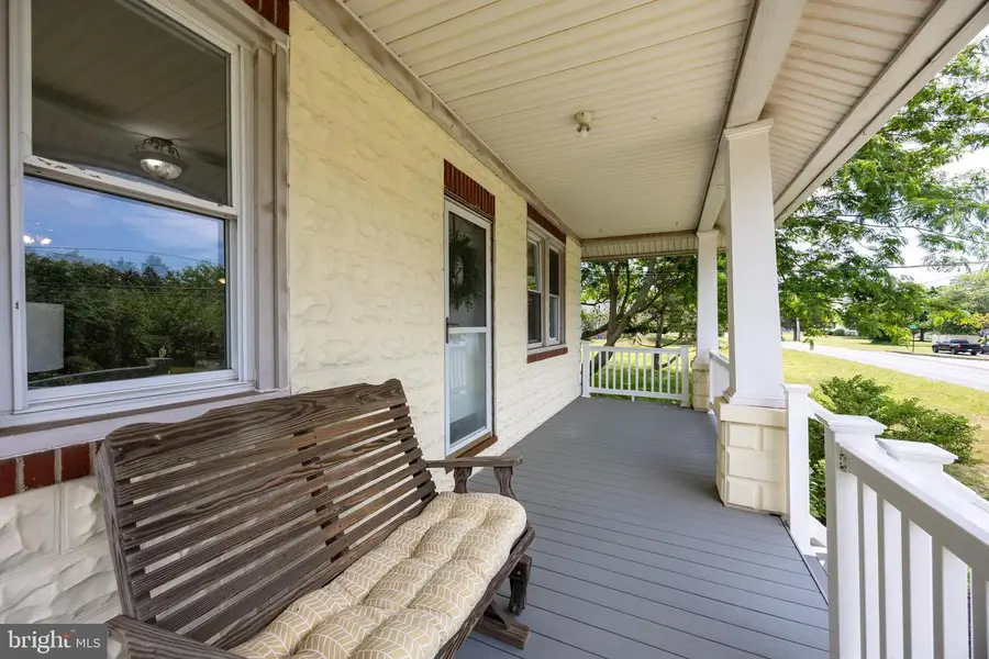 355 E Linfield Trappe Rd, Royersford, PA 19468 - #3