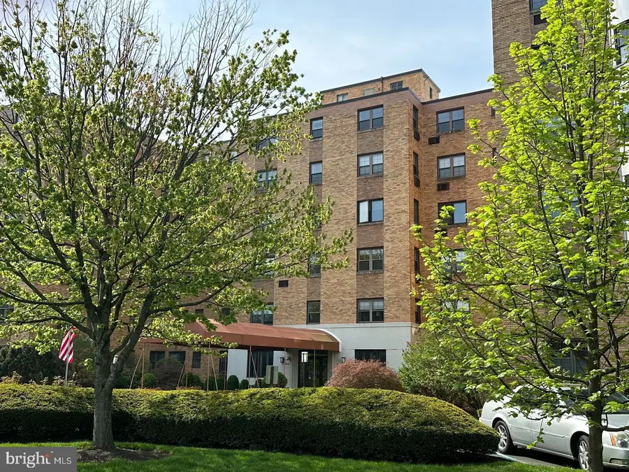 346 E Lancaster Ave #212, Wynnewood, PA 19096 - #3