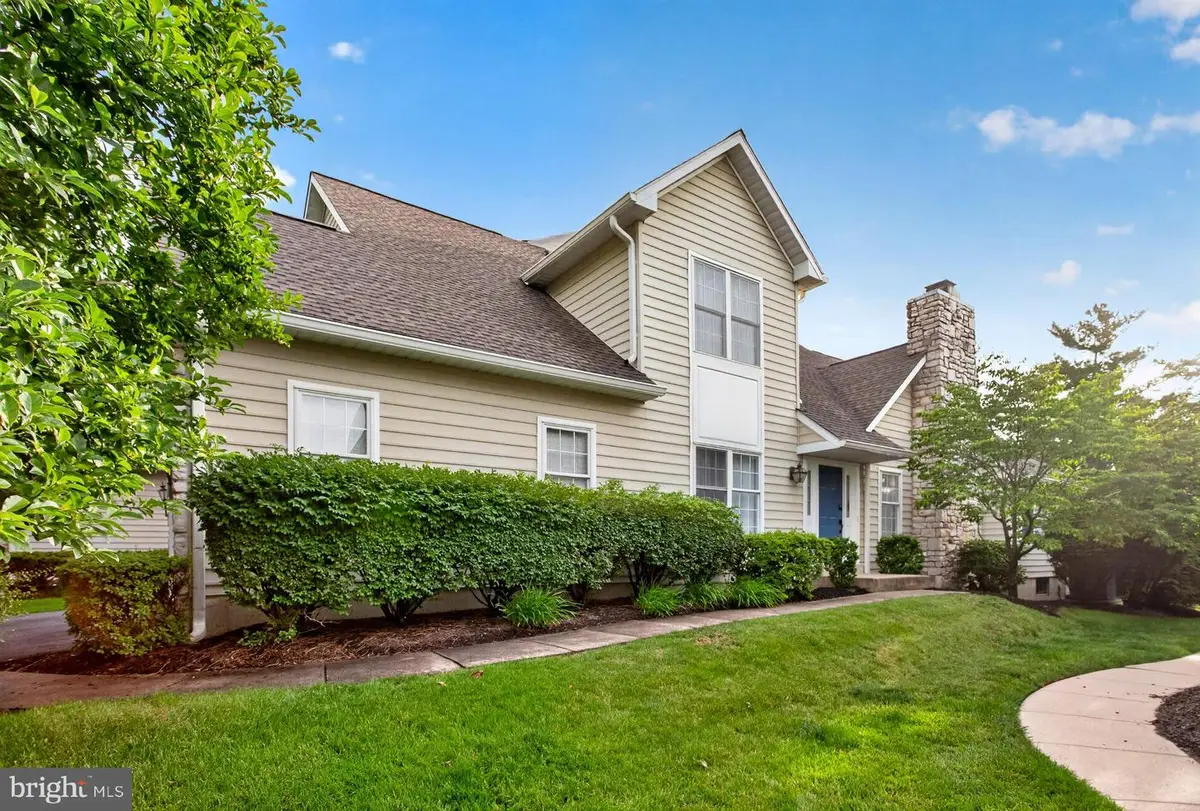129 Birkdale Dr, Blue Bell, PA 19422 - #1