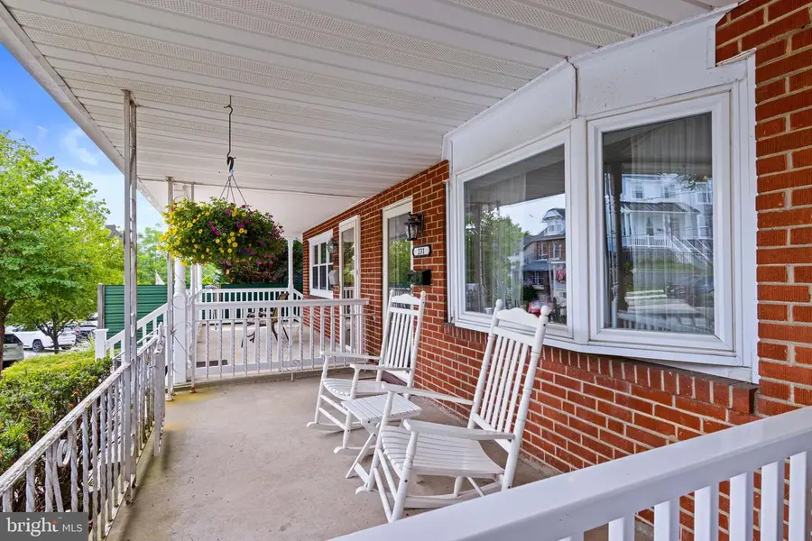 231 E Seventh Ave, Conshohocken, PA 19428 - #2