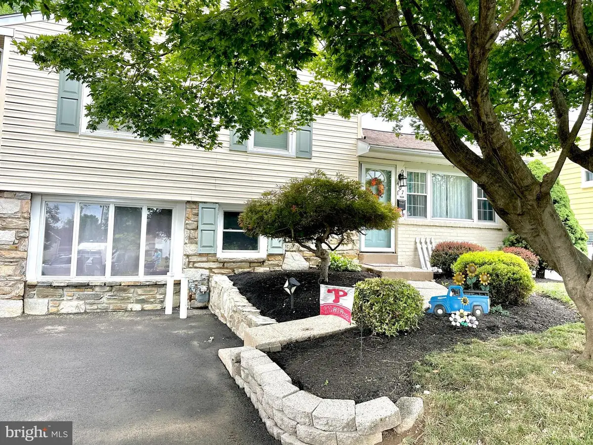 407 Goodwin Rd, Hatboro, PA 19040 - #1