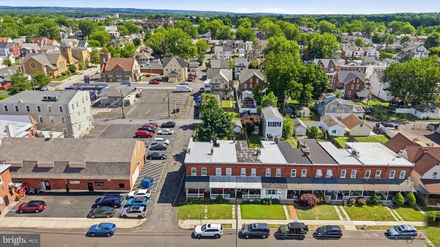 17 E Second St, Lansdale, PA 19446 - #3