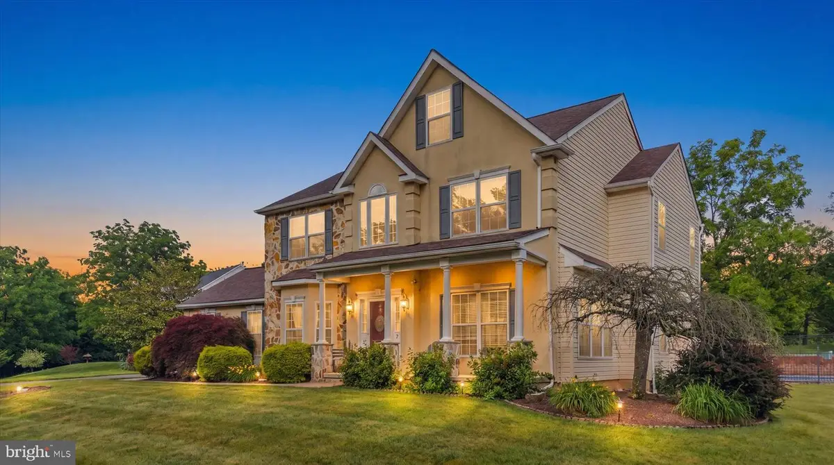 2674 Romig Rd, Gilbertsville, PA 19525 - #1