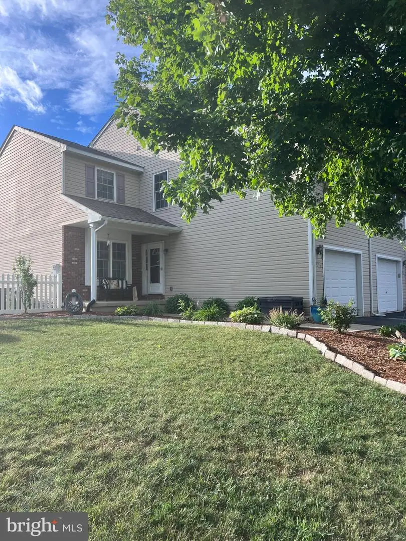 677 Honeysuckle Way, Pennsburg, PA 18073 - #2