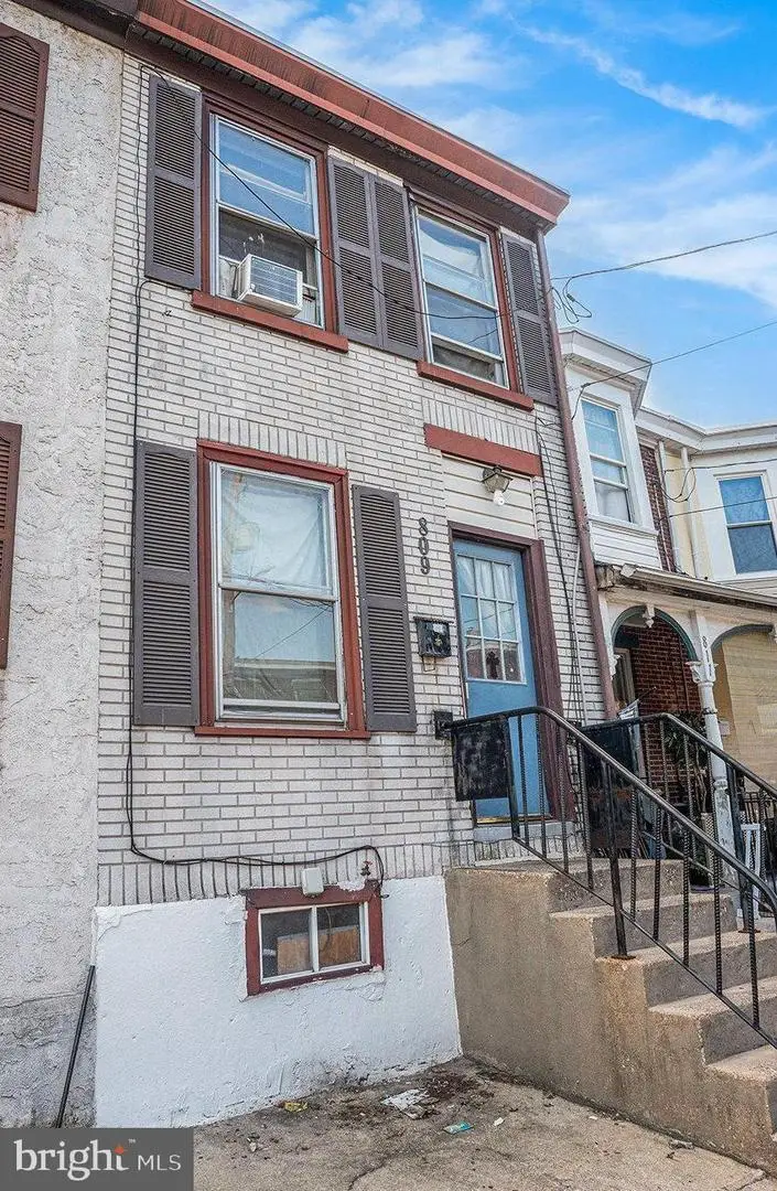 809 George St, Norristown, PA 19401 - #3