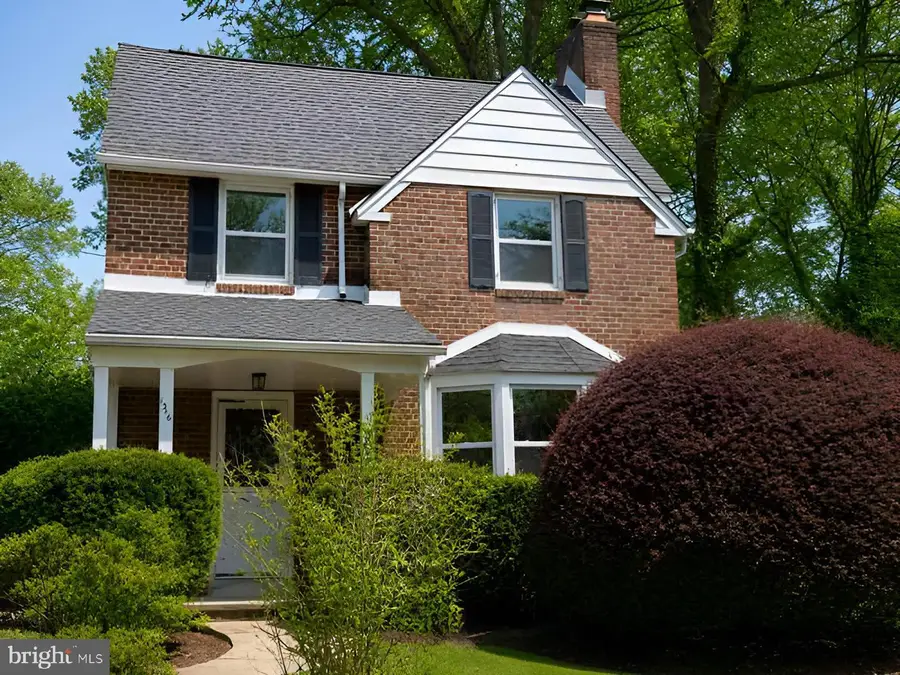 1516 Surrey Ln, Wynnewood, PA 19096 - #2