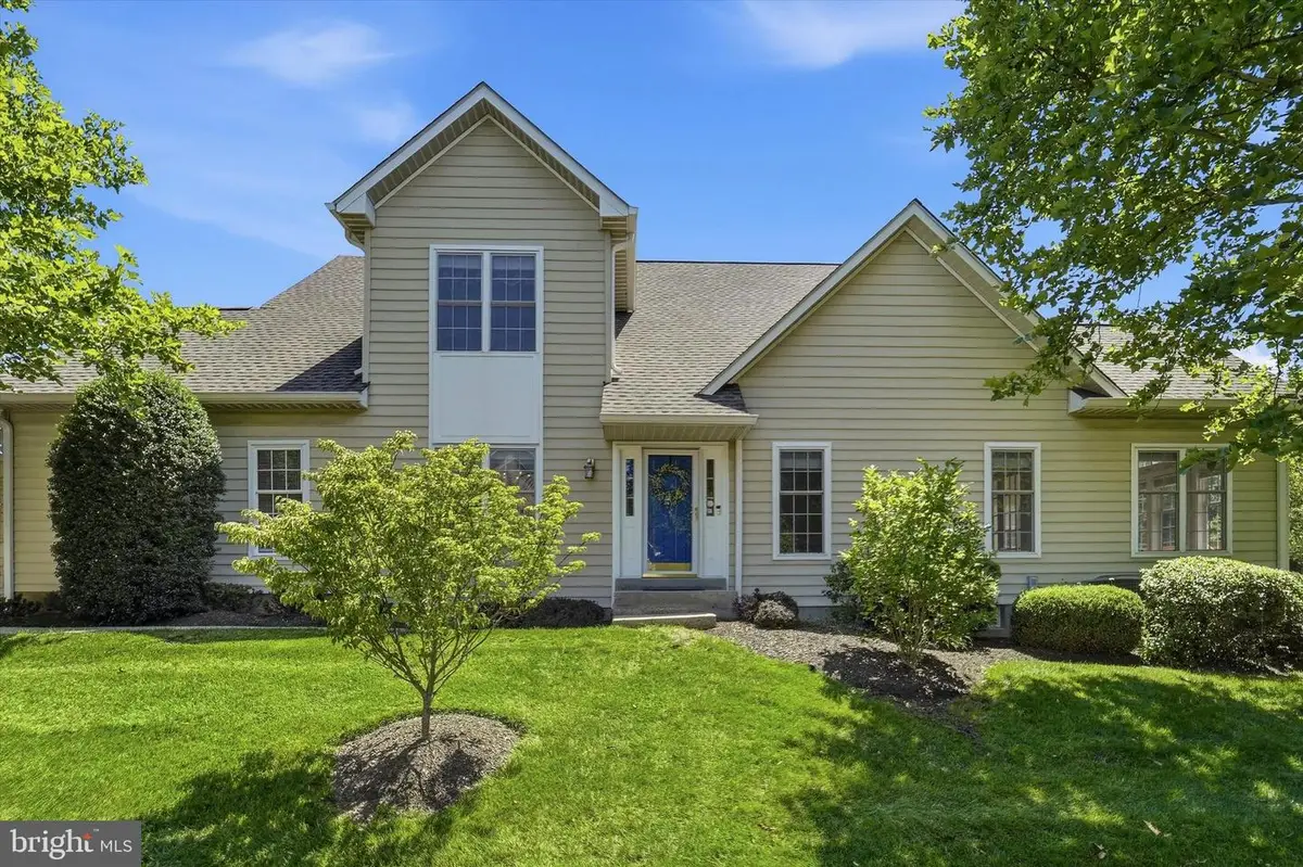 219 Birkdale Dr, Blue Bell, PA 19422 - #1