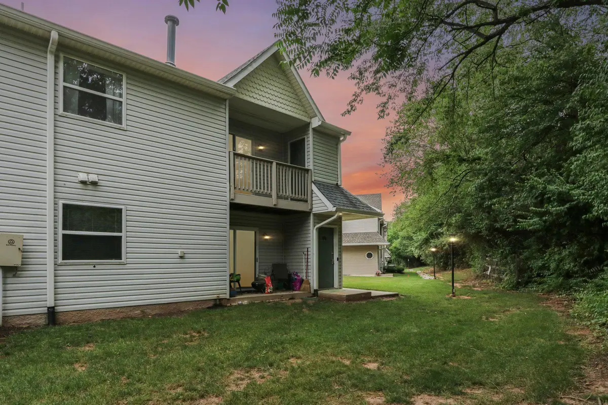 407 Horseshoe Dr #407, Royersford, PA 19468 - #1